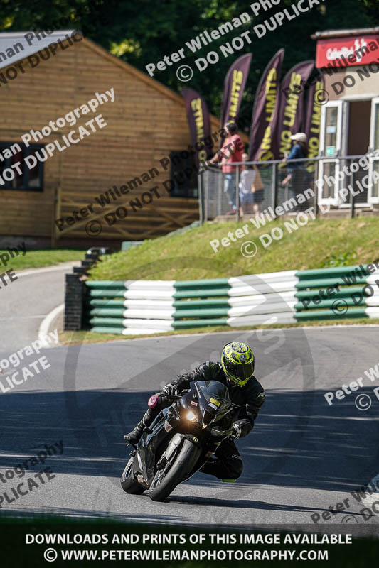 cadwell no limits trackday;cadwell park;cadwell park photographs;cadwell trackday photographs;enduro digital images;event digital images;eventdigitalimages;no limits trackdays;peter wileman photography;racing digital images;trackday digital images;trackday photos